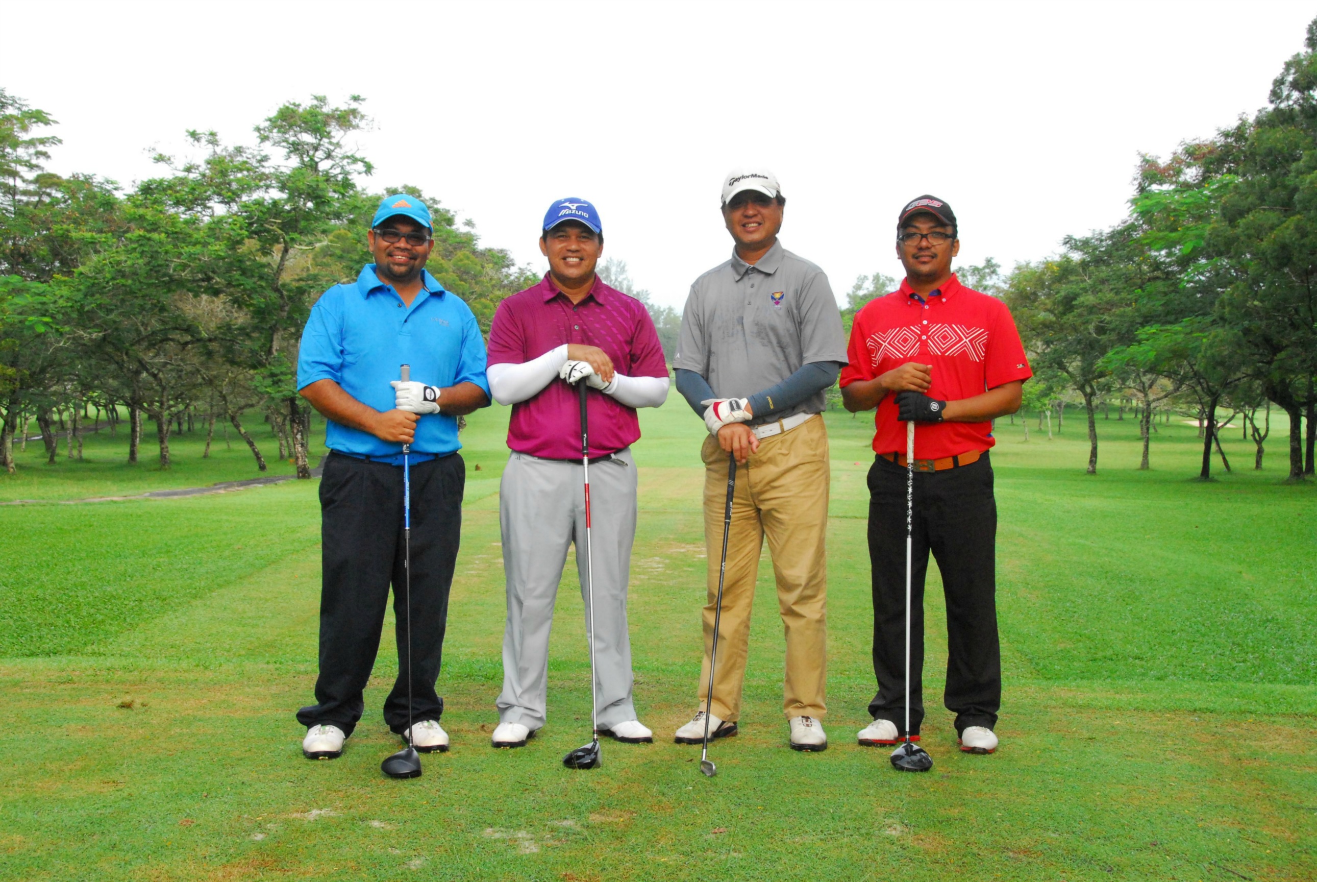 PRO15 157 GOLF DSC 0289.JPG